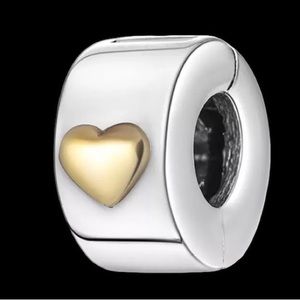 New Charm Stopper Clip